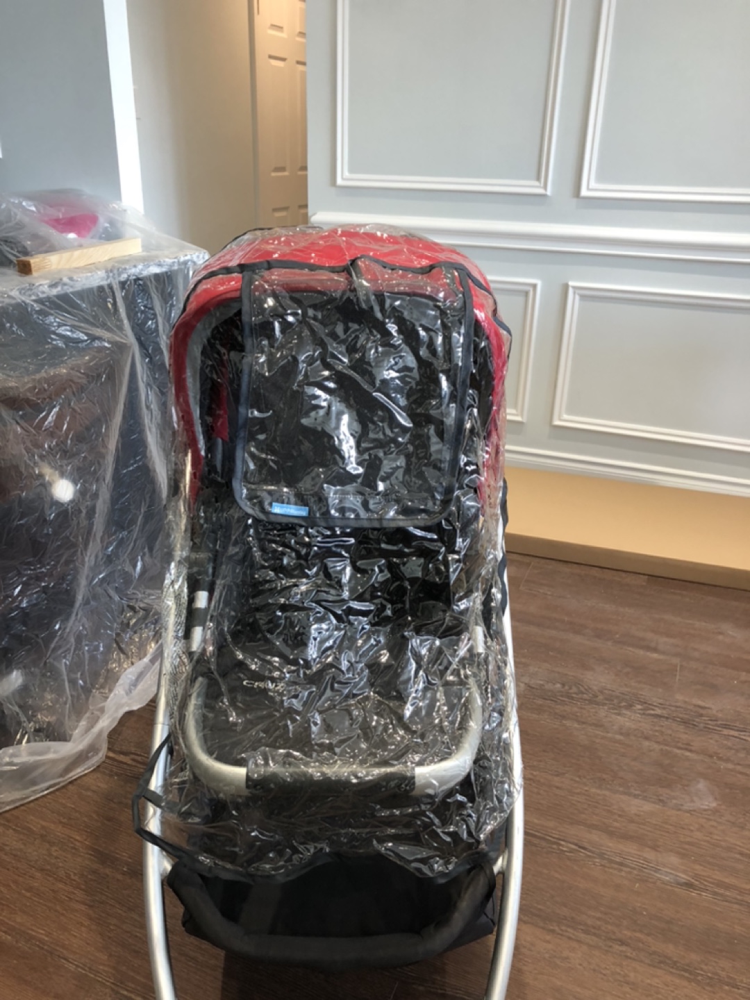 Uppababy Cruz Stroller (EUC)
