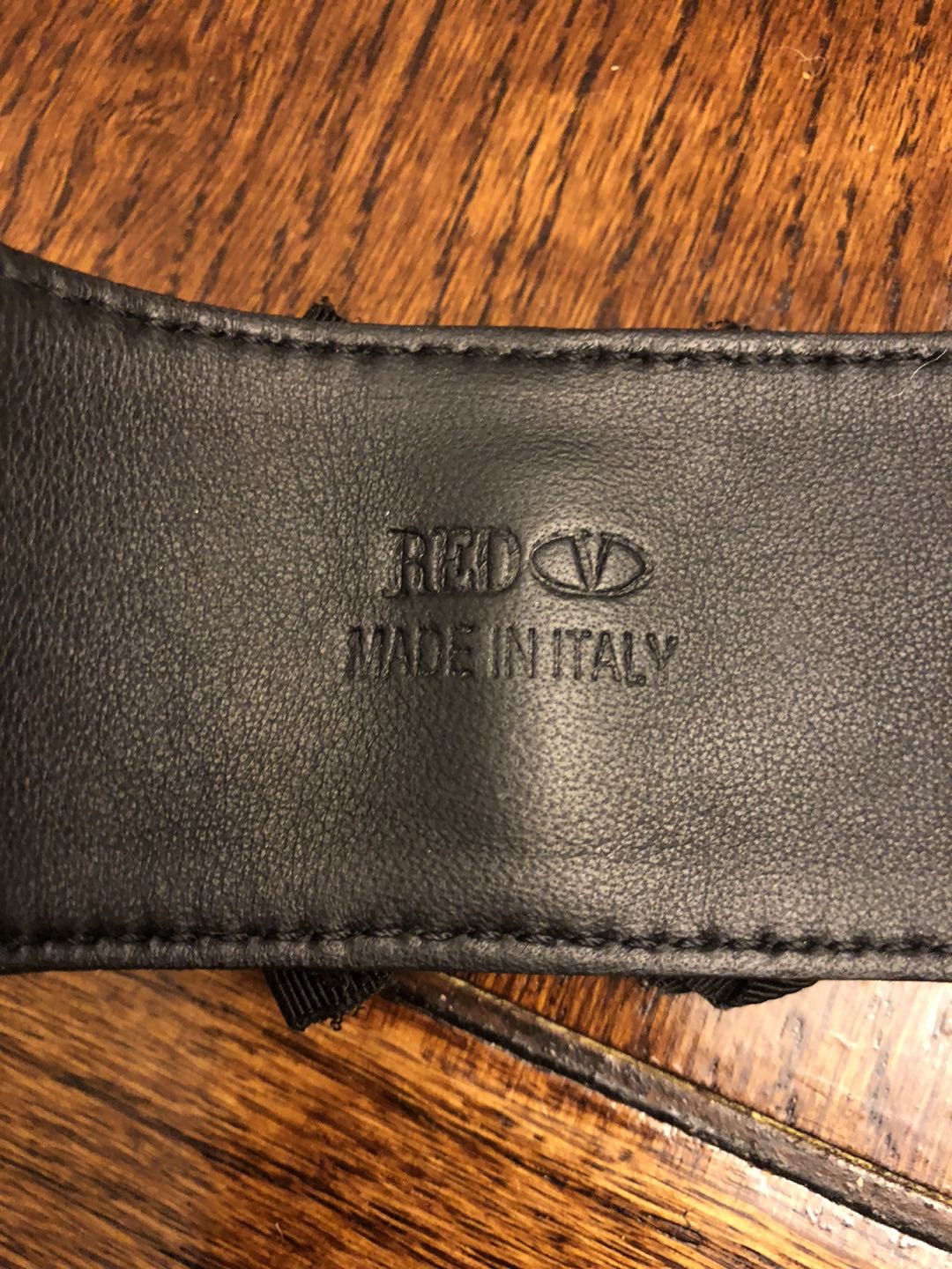 Vintage Red Valentino bracelet image indicator(6)