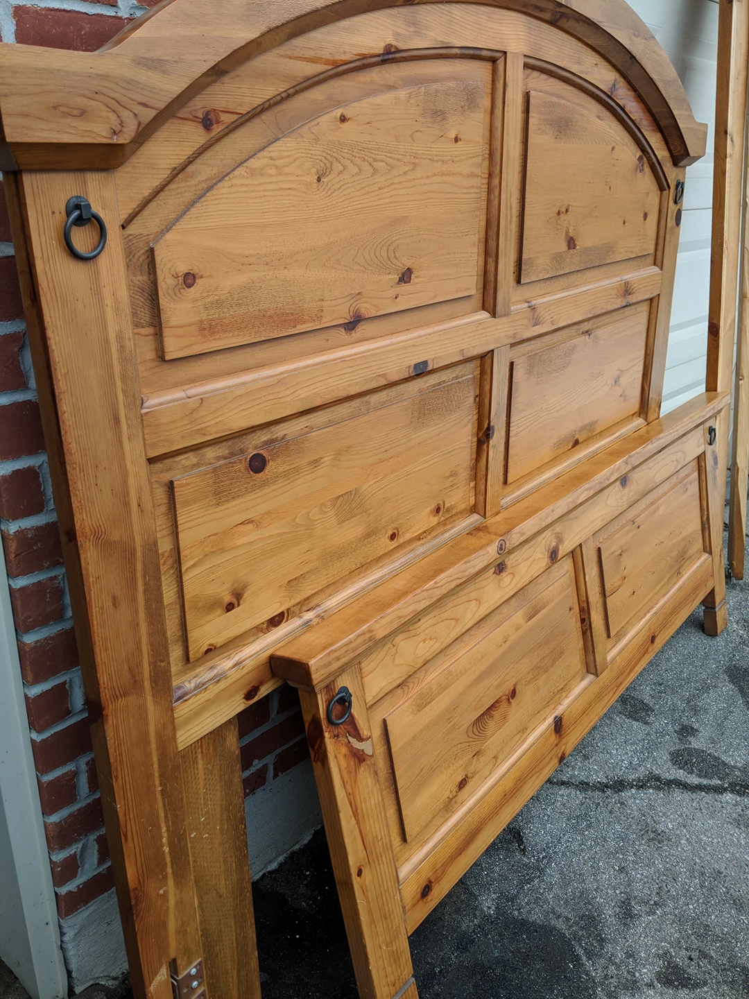 Queen size wooden pine bed headboard and footboard 🎁 - photo 2