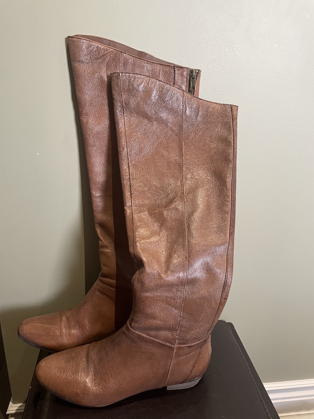 Steve Madden leather boots size 8.5 thumbnail