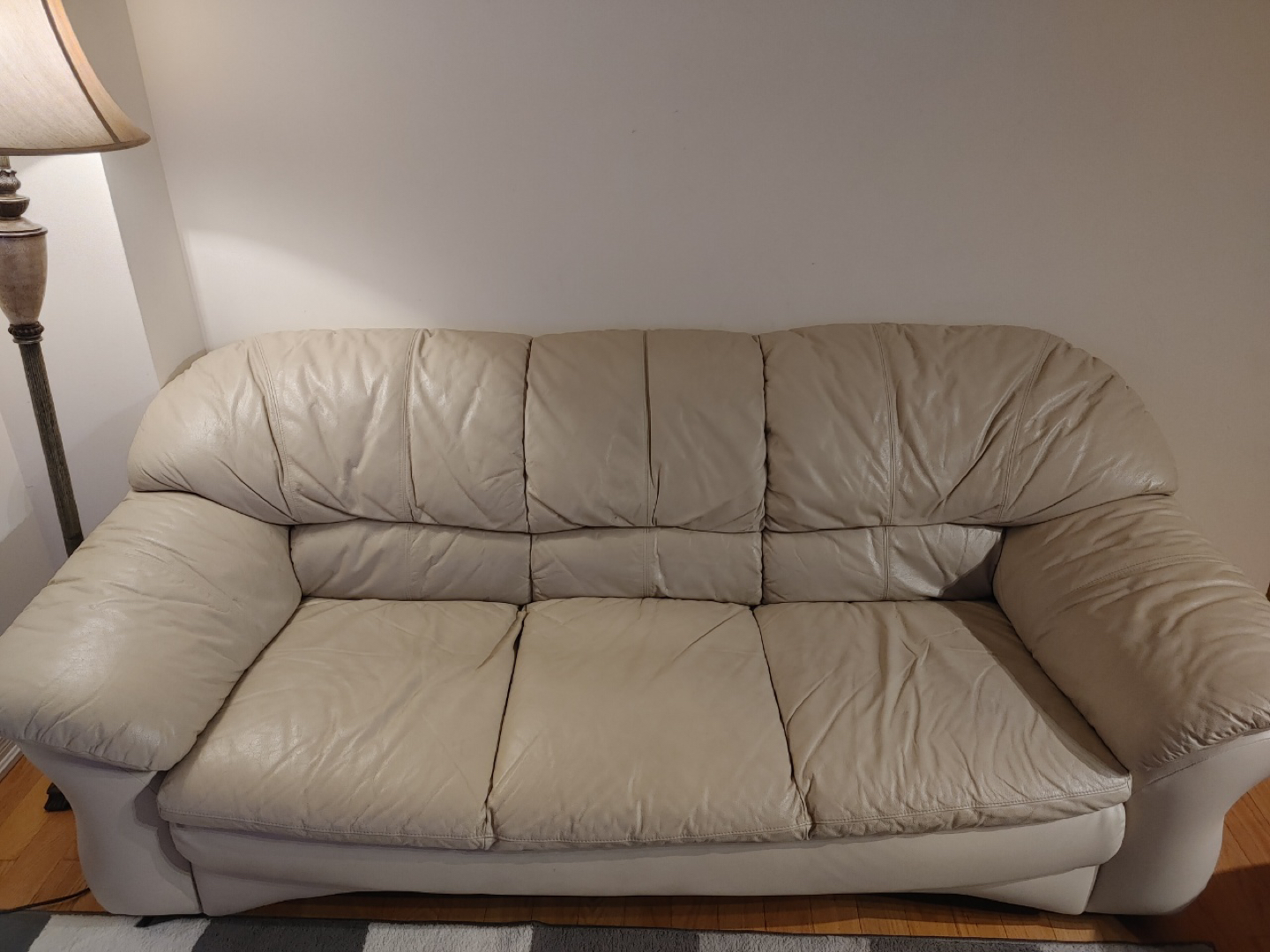 🎉3 seat sofa & chair