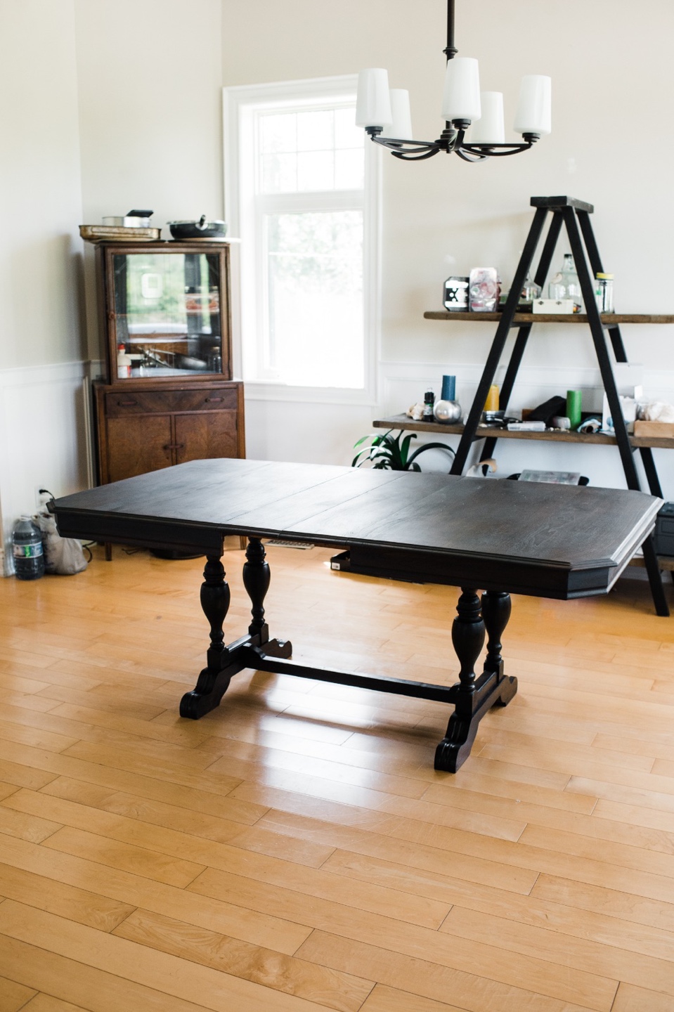 Dining Table - Krug Bros. image indicator(2)