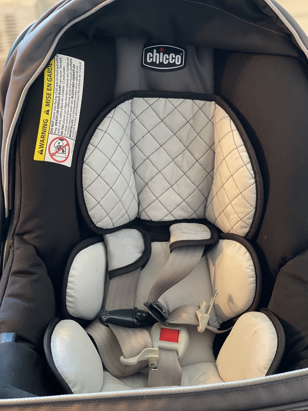 Chicco stroller and car seat travel system - photo 2