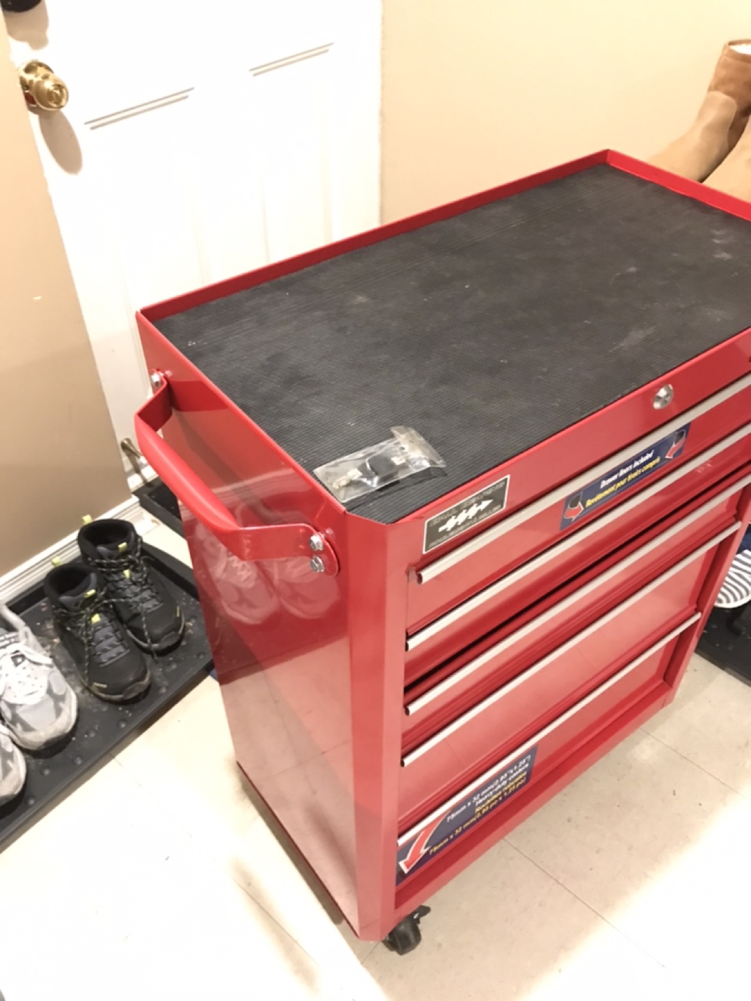 Mastercraft 5-Drawer Cabinet, 24-in image indicator(7)