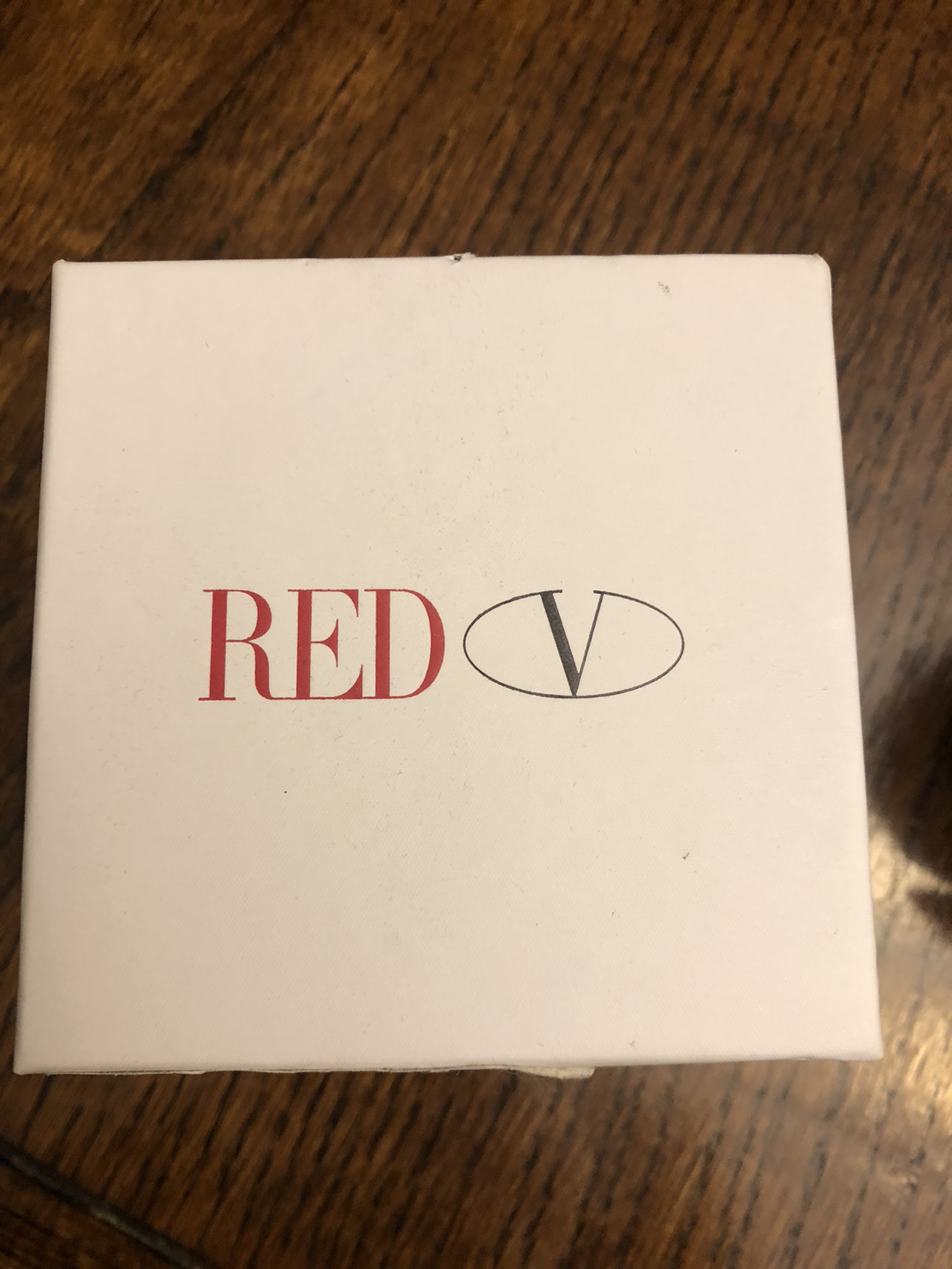 Vintage Red Valentino bracelet image indicator(2)