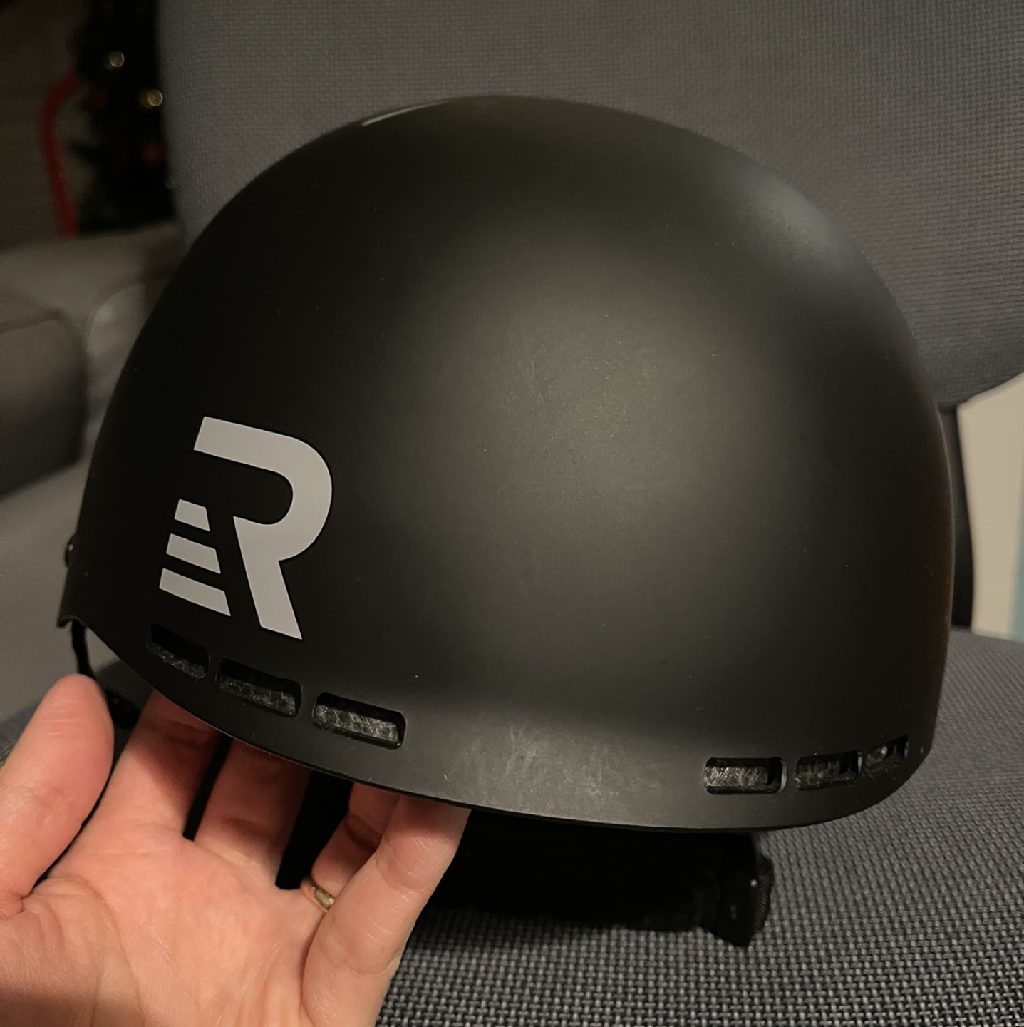 Helmet size M for adults thumbnail