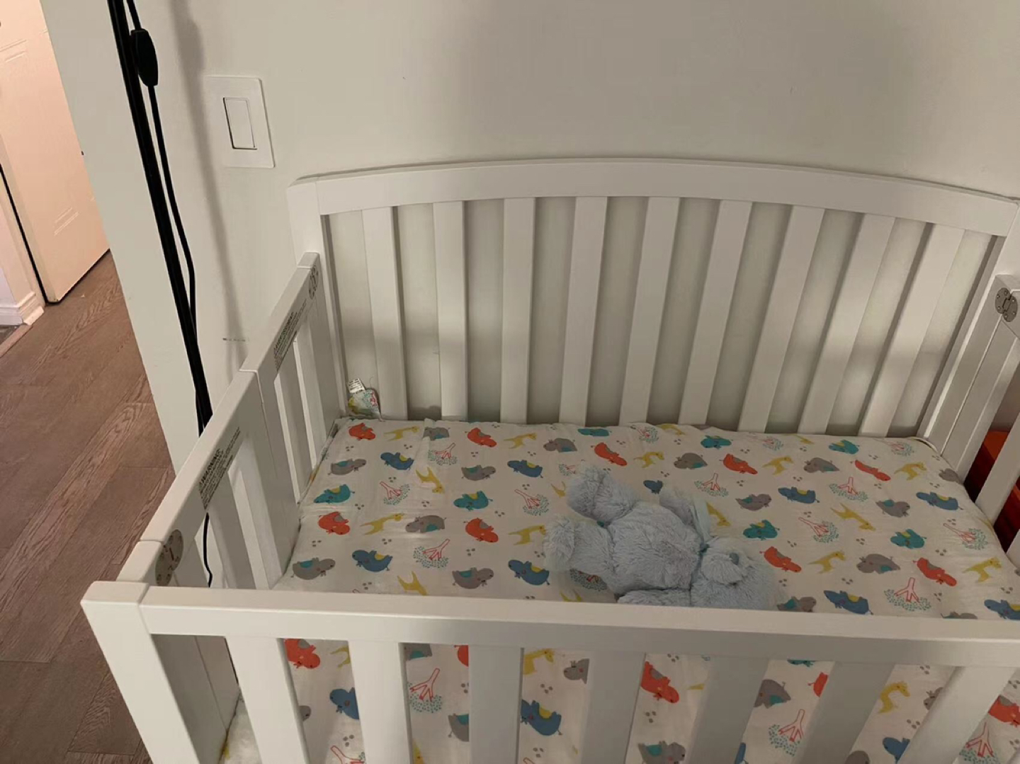 Dylan 3-in-1 Convertible Portable Crib - photo 2