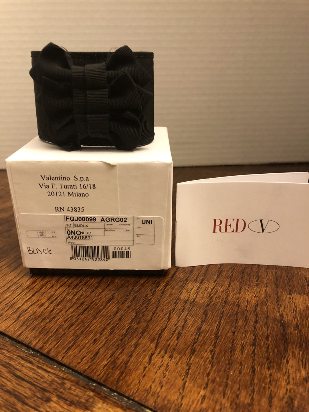 Vintage Red Valentino bracelet image indicator(4)