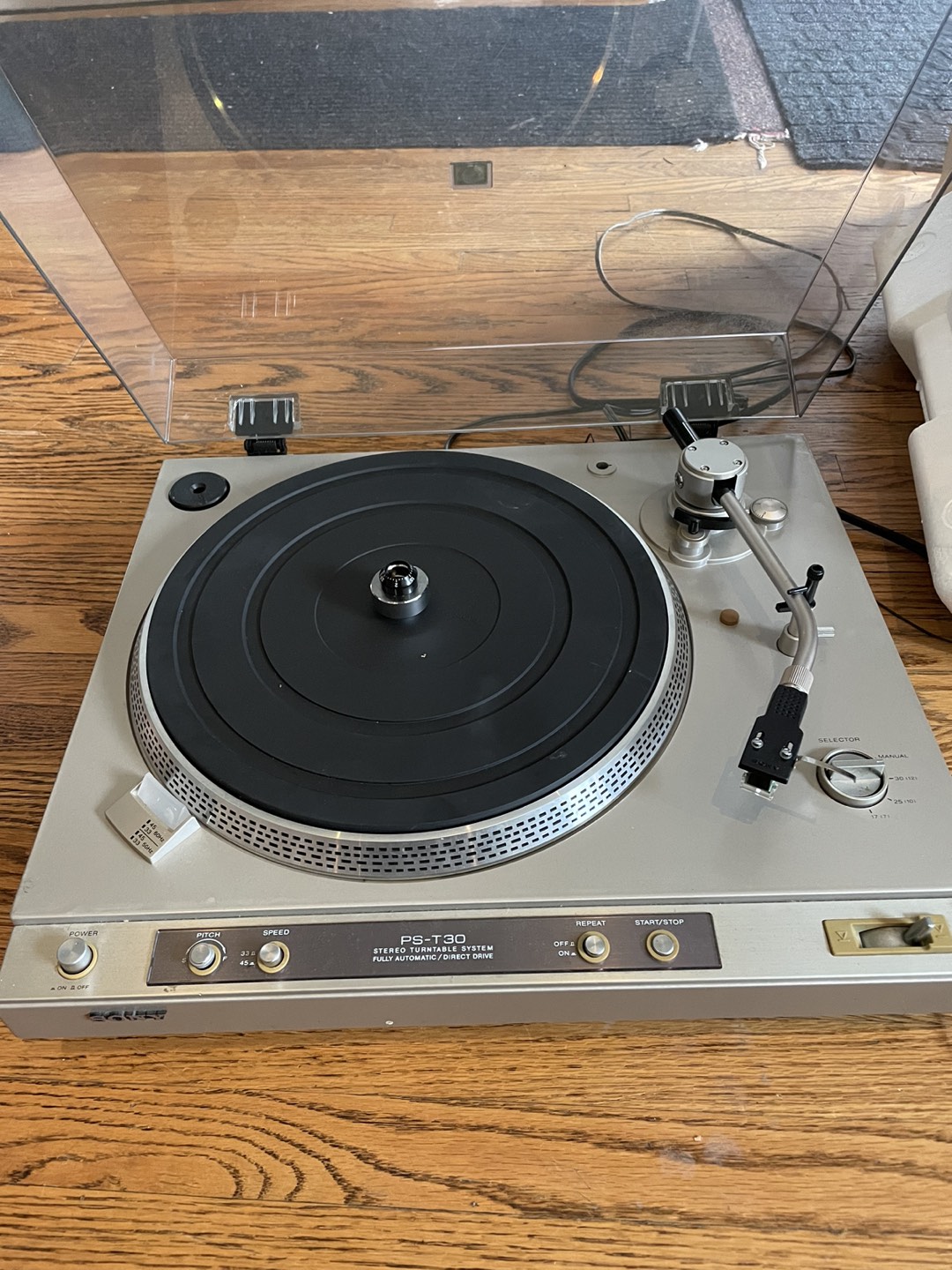 Sony Turntable , working great - photo 2