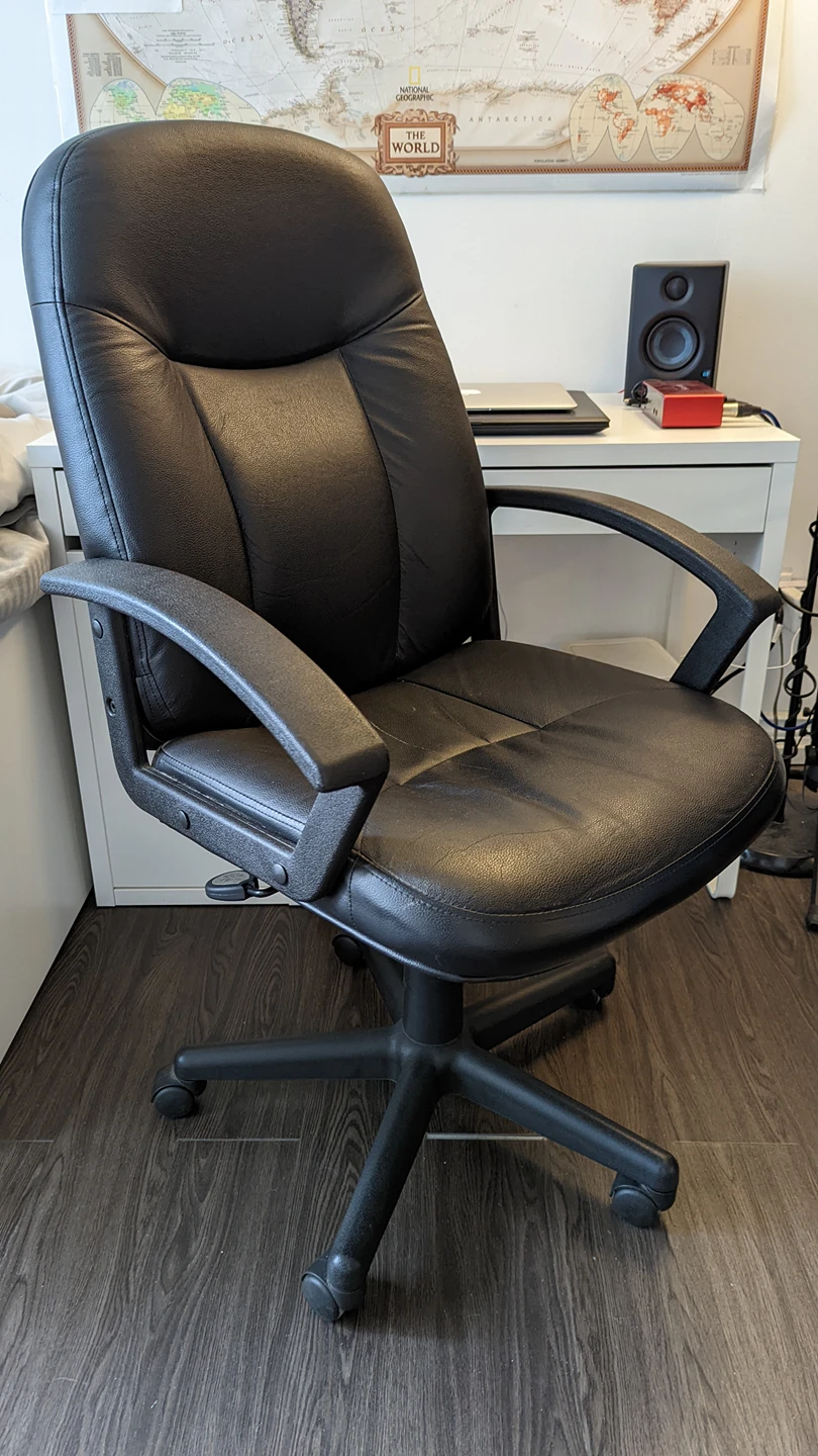 Executive office chair - photo 3