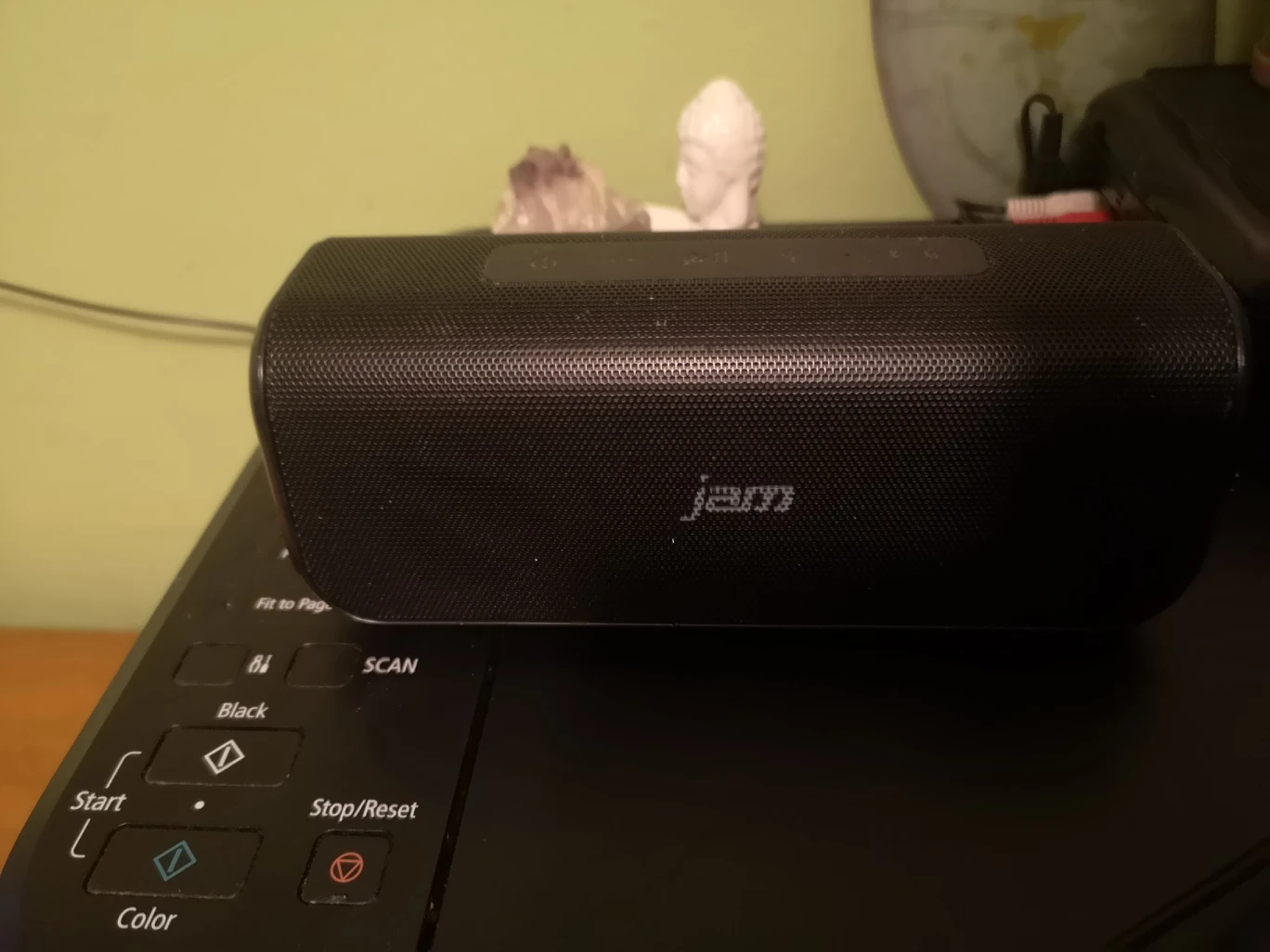 🎁Jam  wireless speaker thumbnail