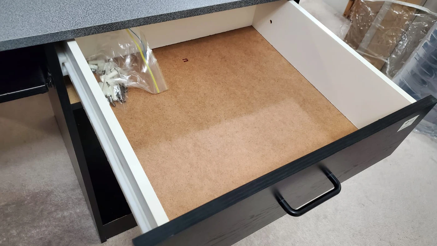 Computer desk with keyboard tray - photo 3