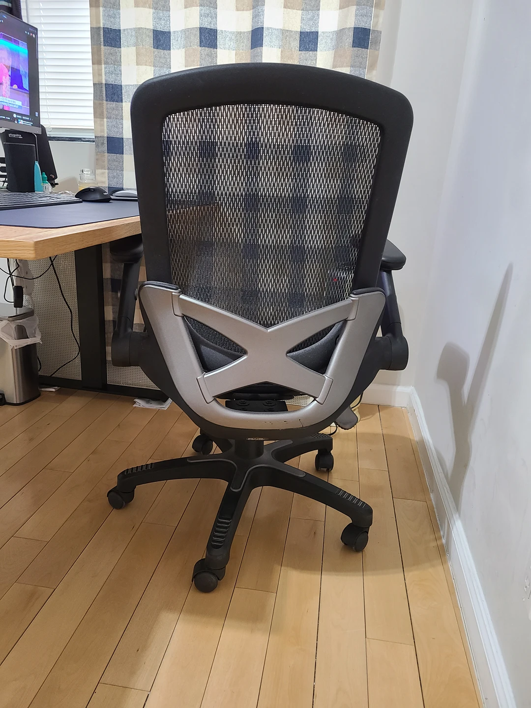 Office Chair - photo 3