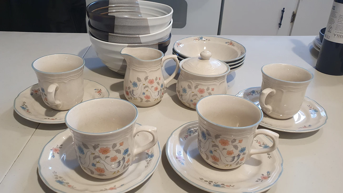 plates, coffee set, etc