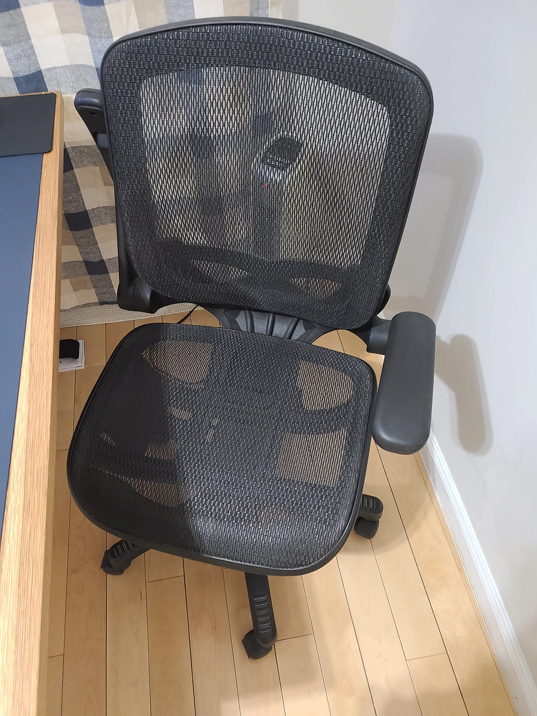 Office Chair - photo 2