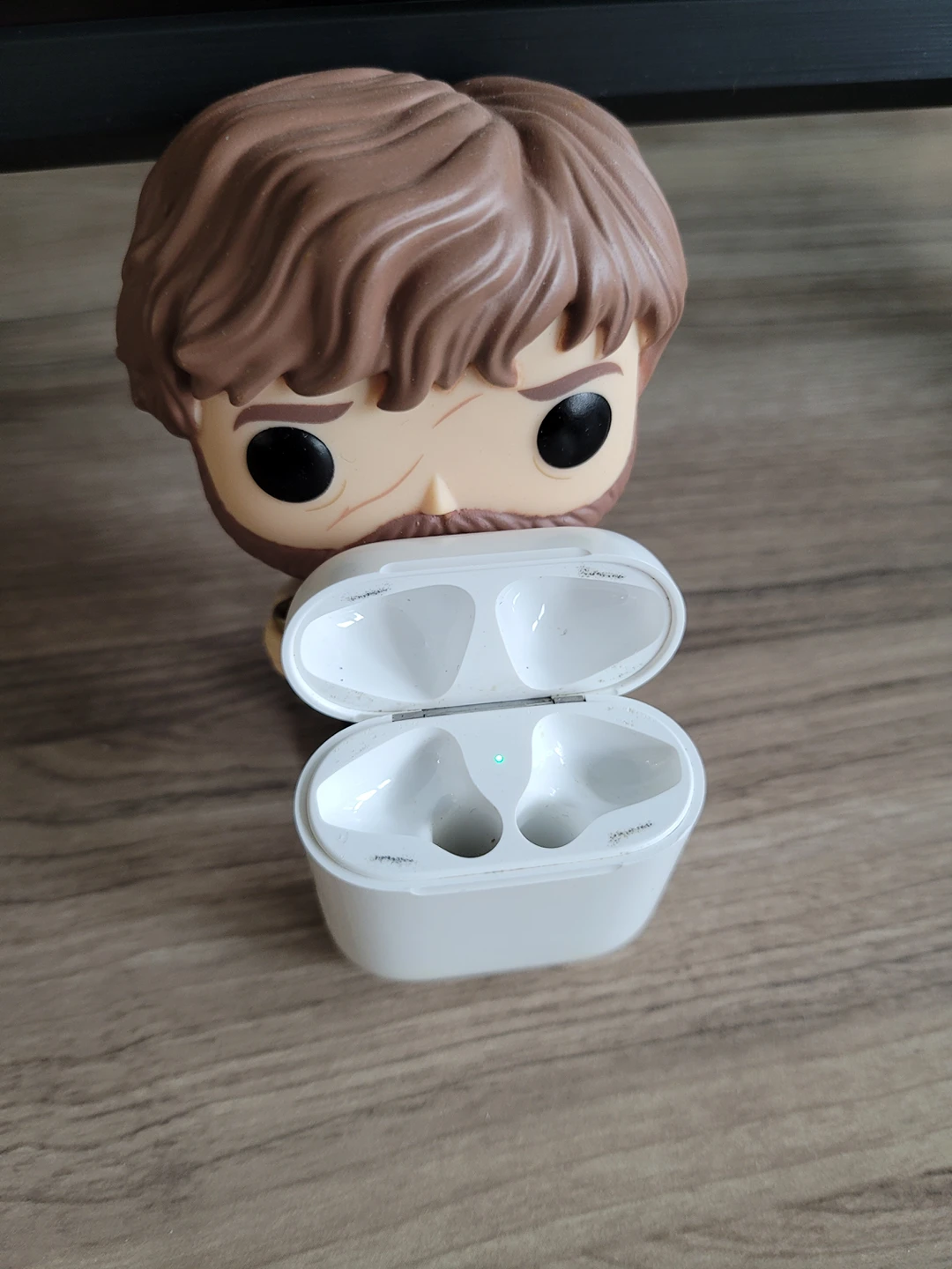 Airpod Gen 1 Case thumbnail