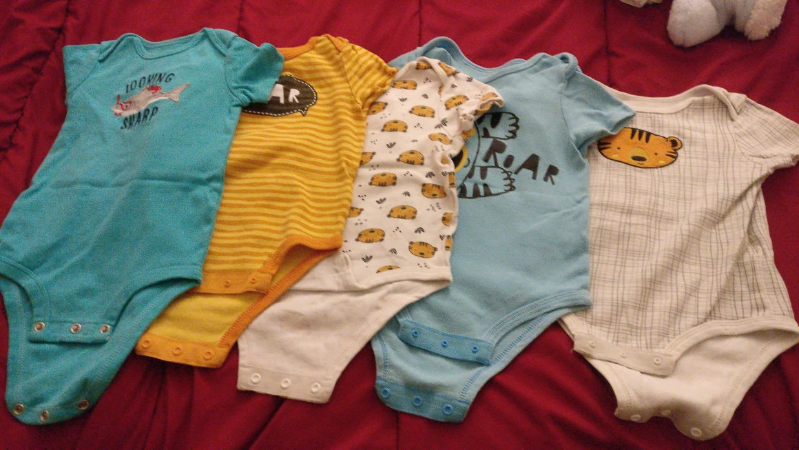 9-18 months baby diaper shirts #freecycle