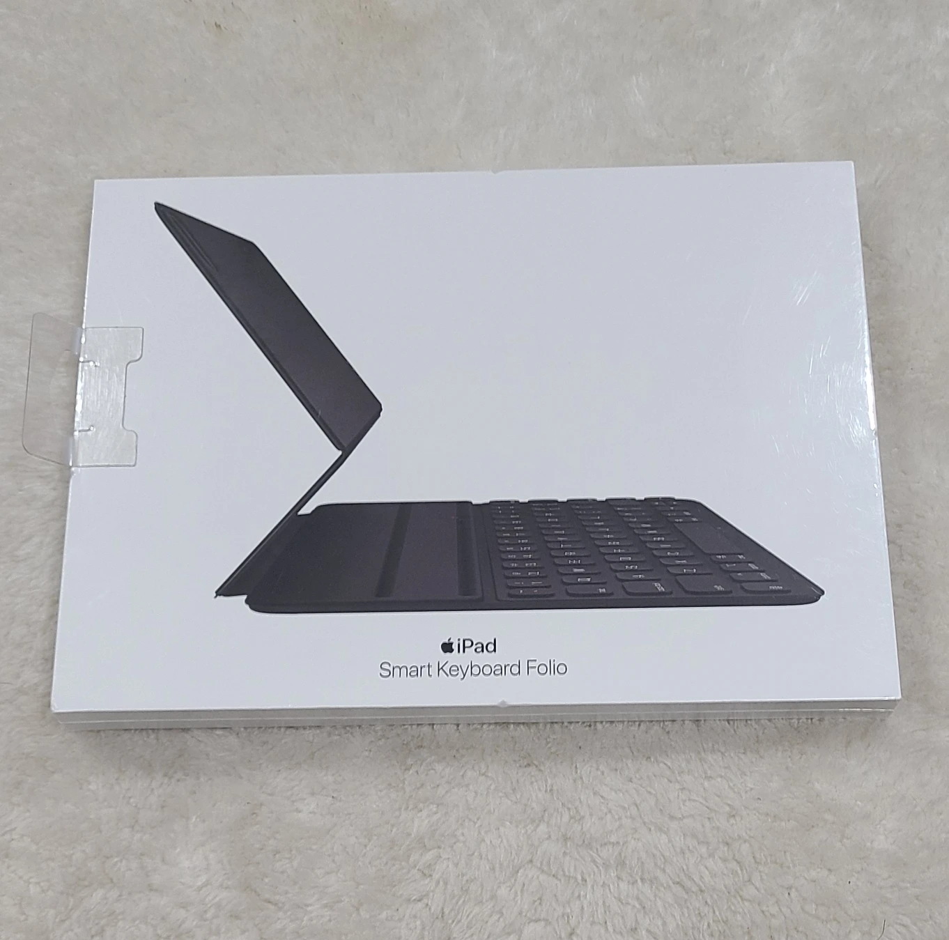 New! iPad Smart Keyboard Folio #freecycle thumbnail