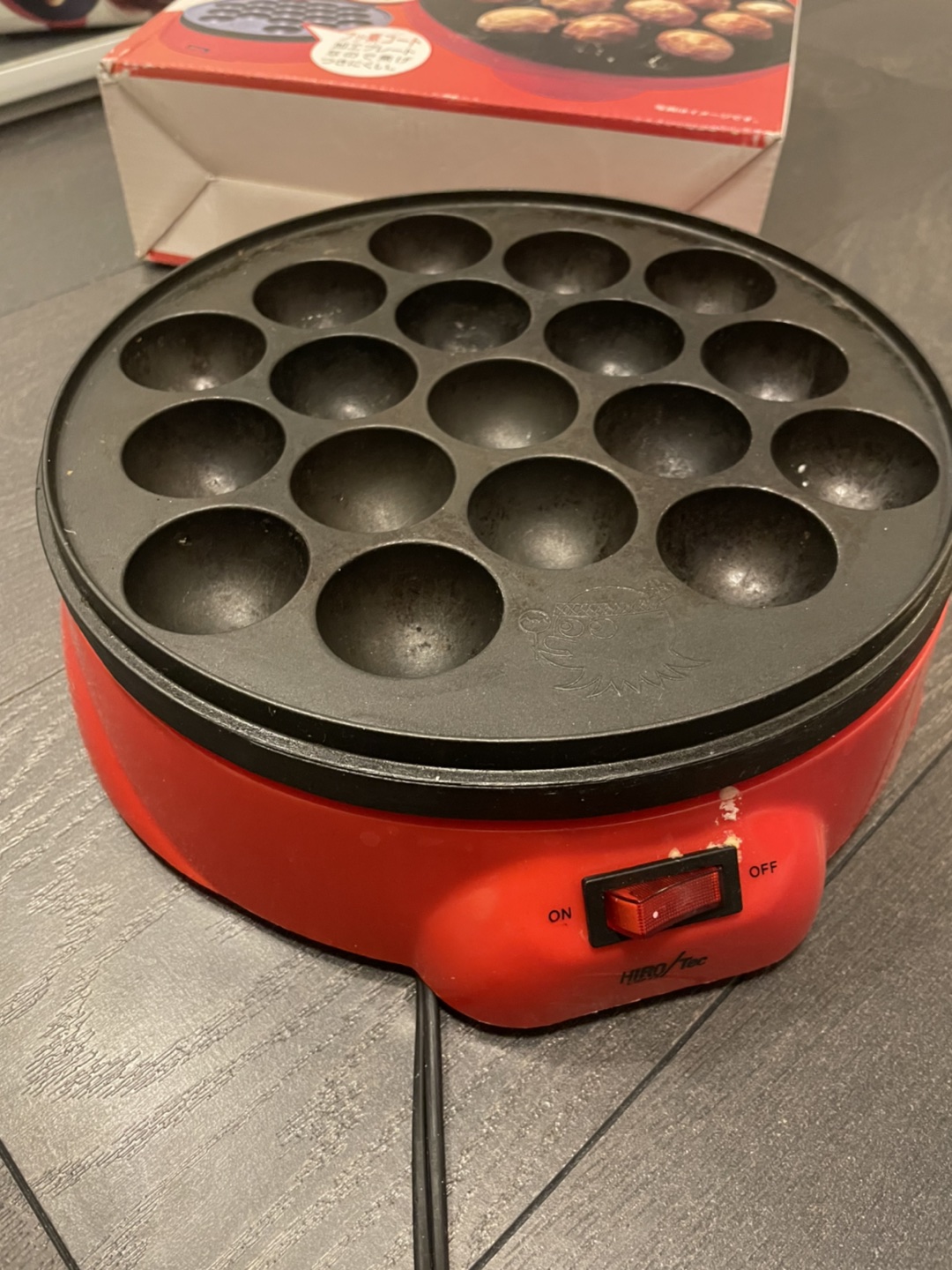 Electric Takoyaki machine