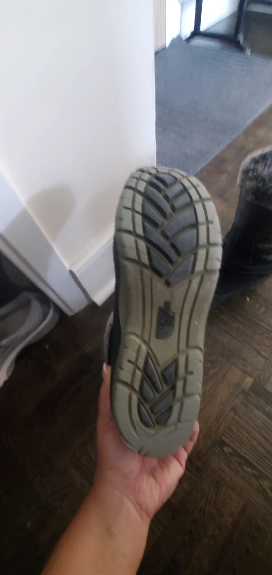 North Face Women Winter Boots size 9 - photo 4