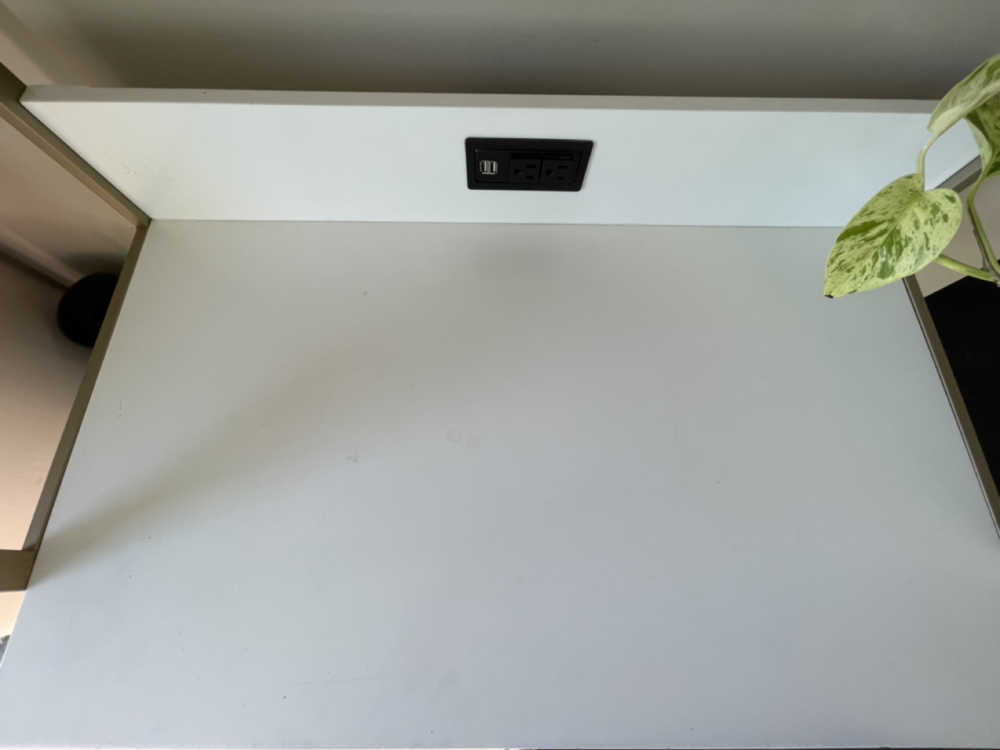 Desk Shelving Unit with Golden Metal Frame - photo 5