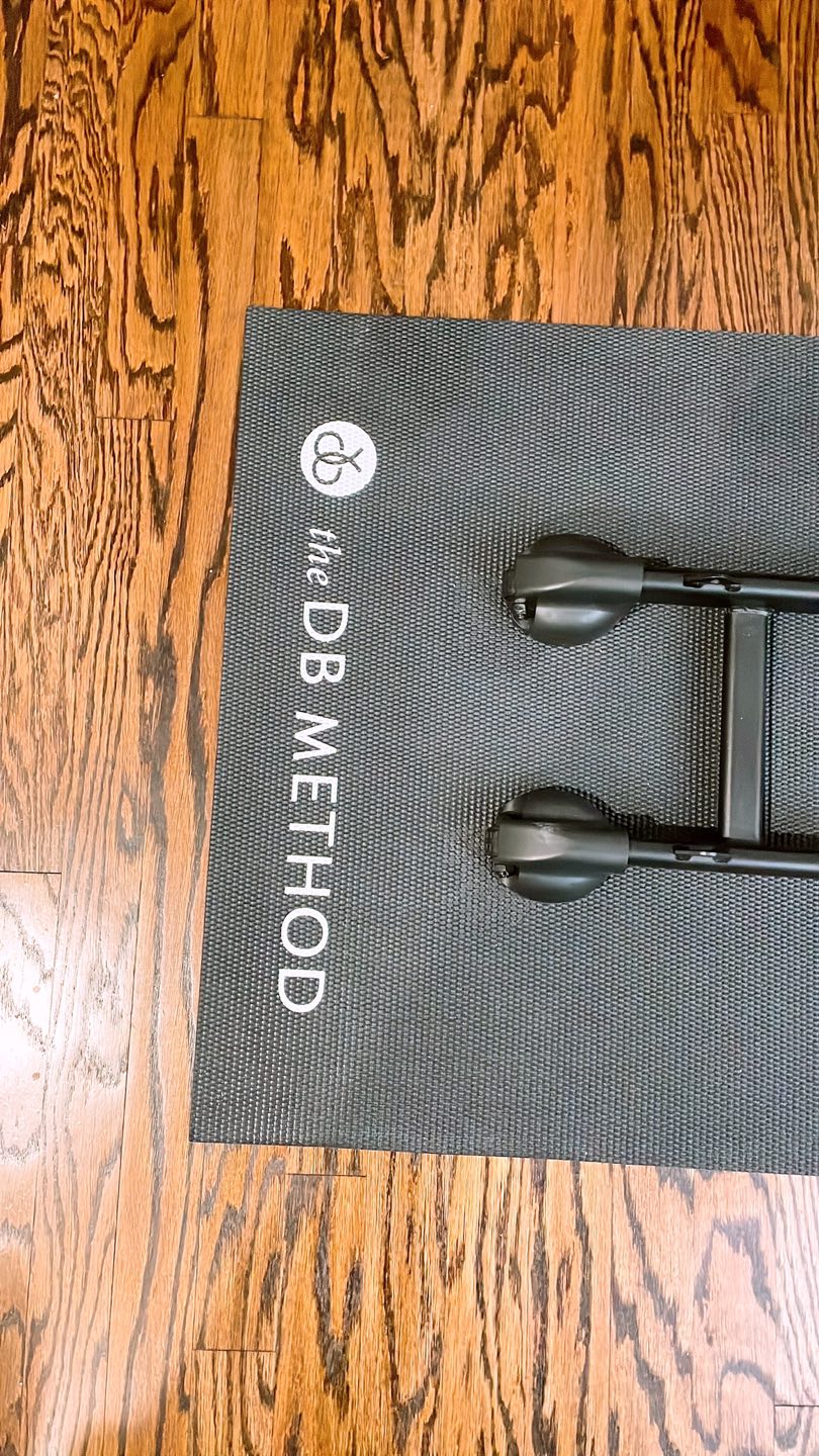 DB Method - kardashian's fave squat machine (+ dream mat!) image indicator(4)