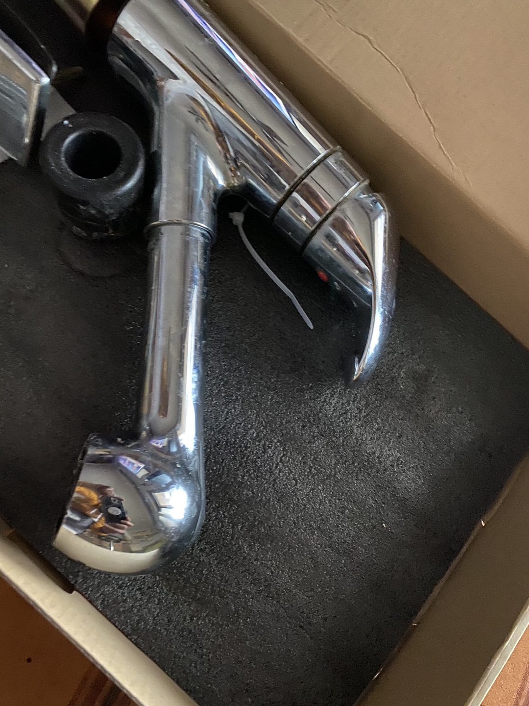 Mowen kitchen faucet - photo 2