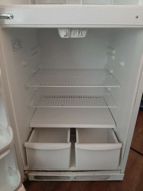Used Fridge - photo 4