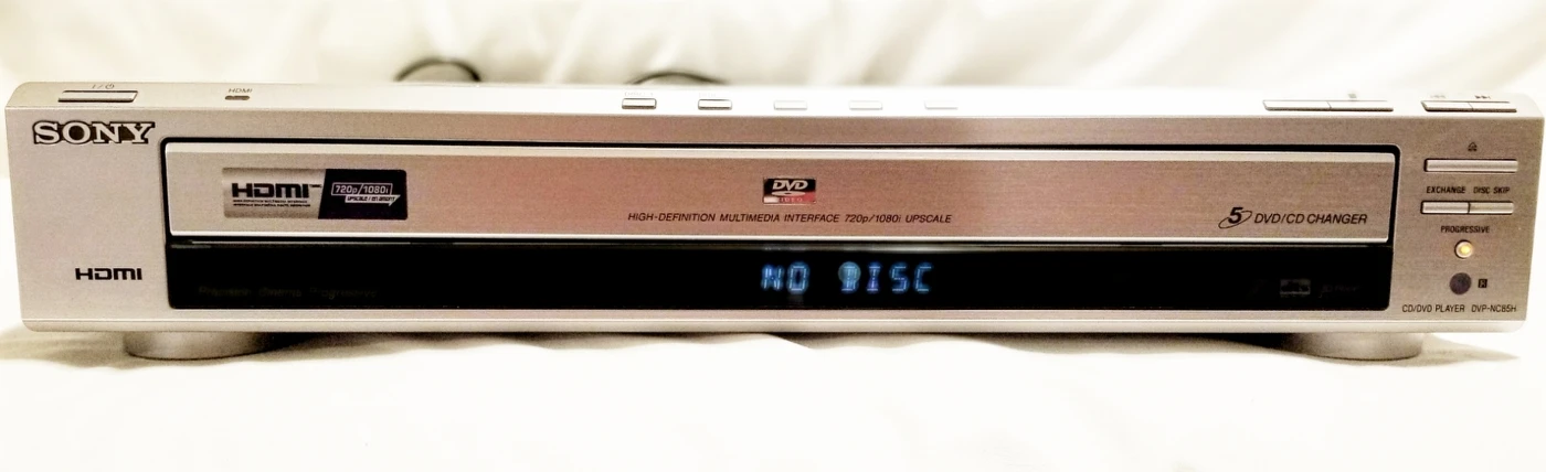 Sony 5-Multi Disk DVD Player - photo 2