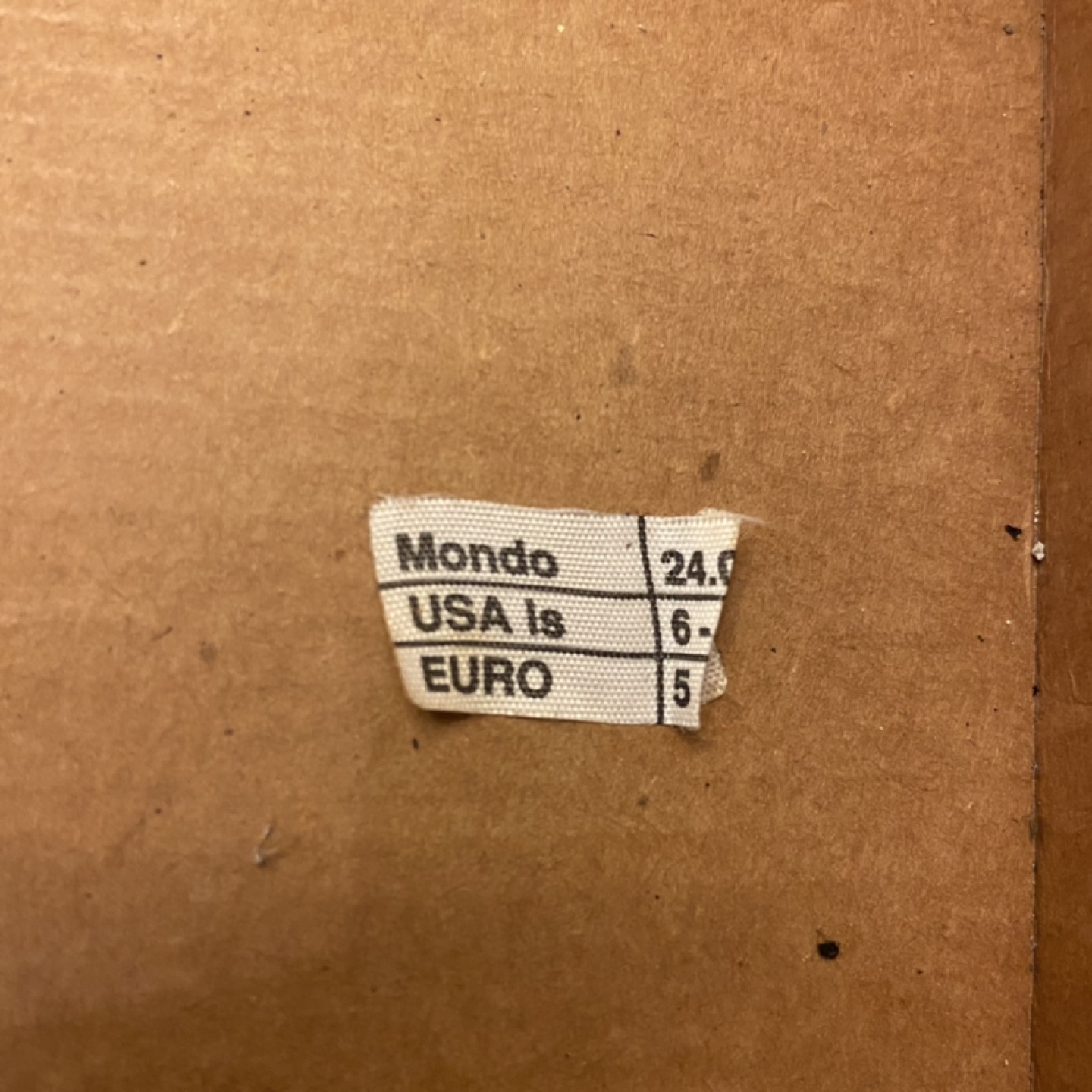 ROLLERBLADES (ONLY WORN ONCE) image indicator(7)