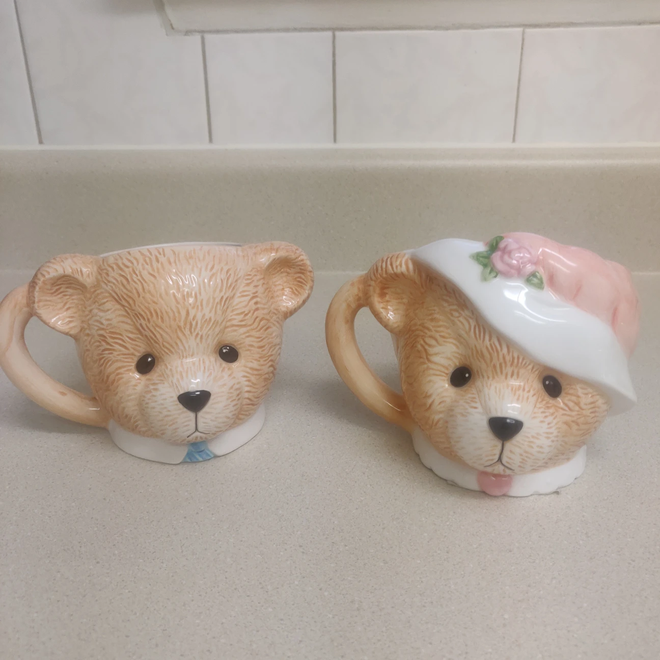 NEW-Lovely Ceramic Teddy Bear Vase, set of 2 thumbnail