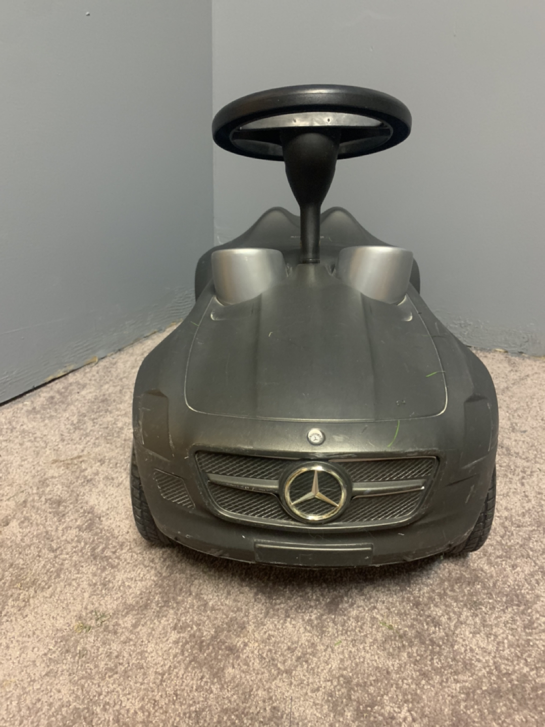 Ride on car thumbnail