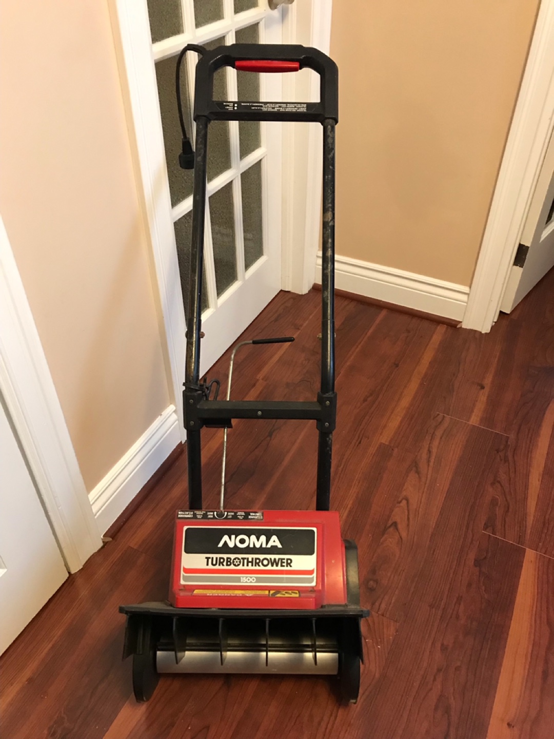 Snow blower 