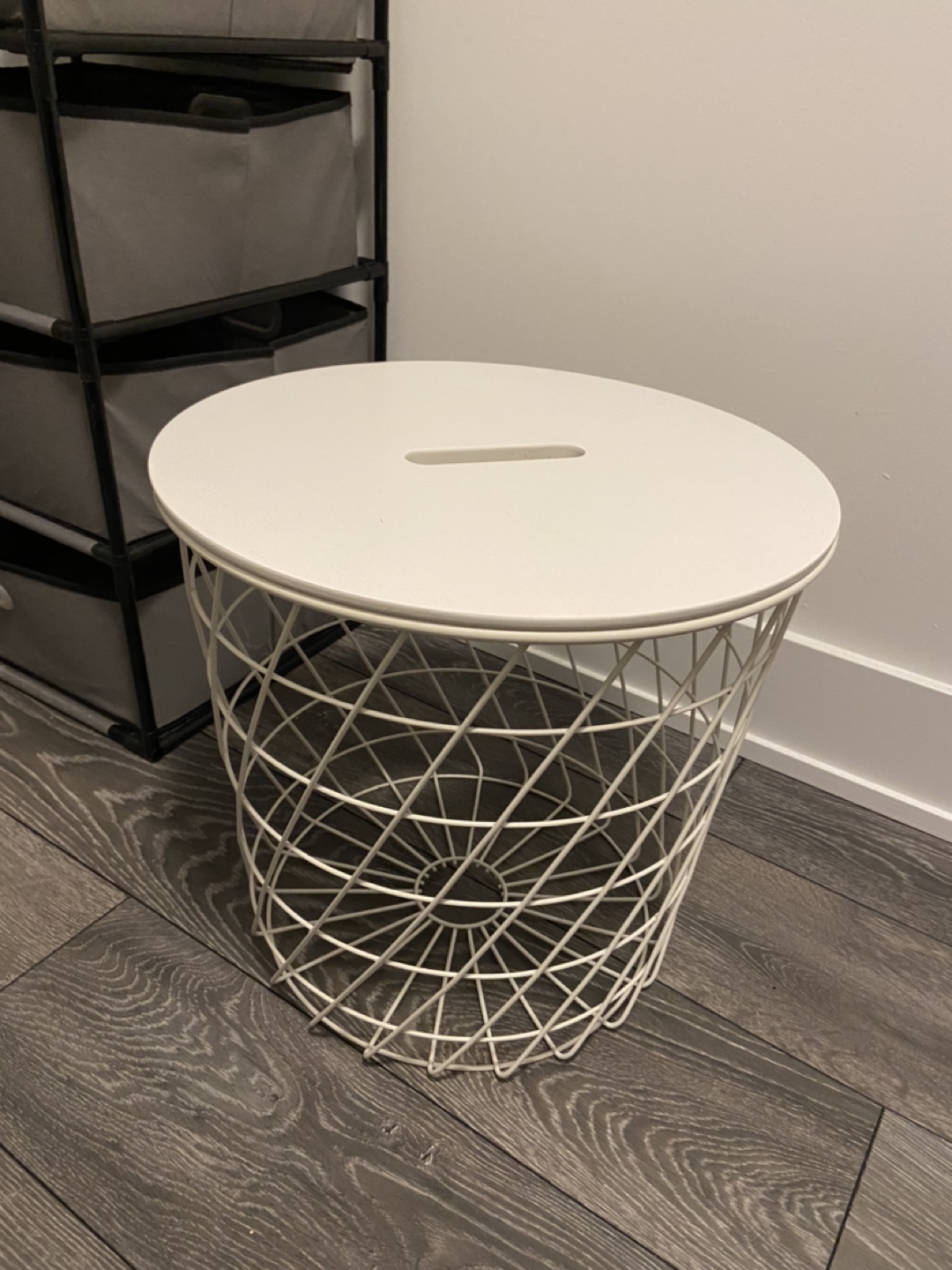 Storage table