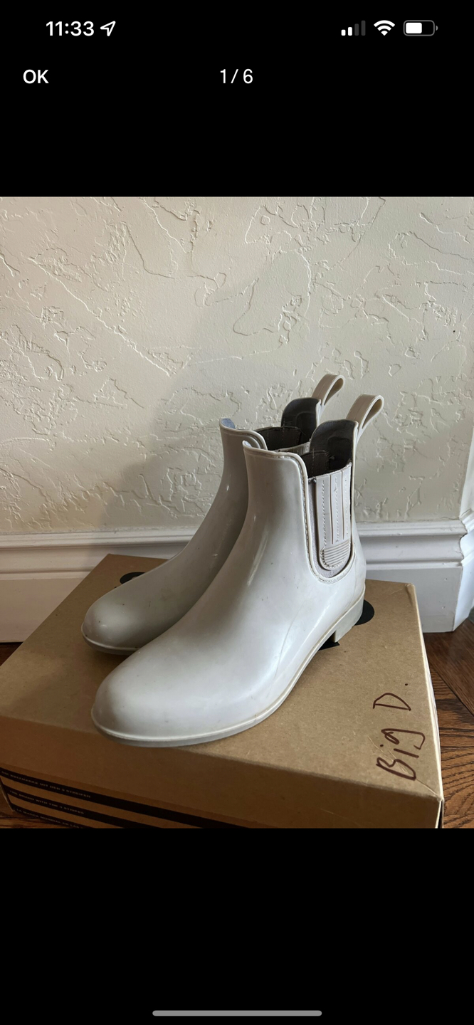 London Fog rain boots size 7 thumbnail