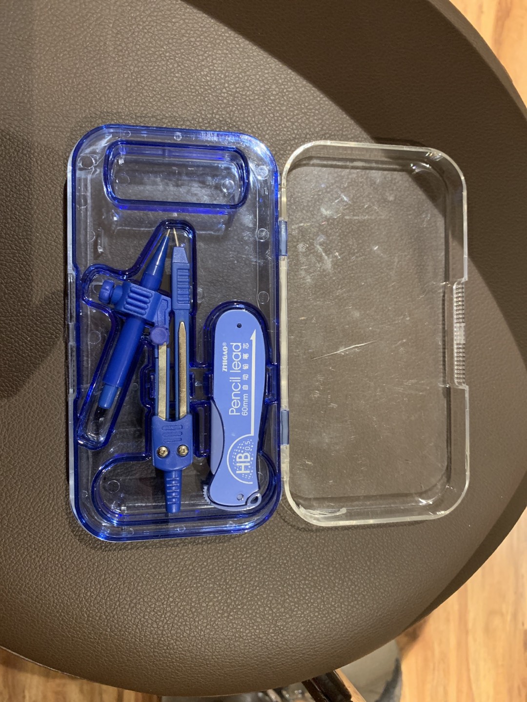 Free math compass with mechanical pencil
