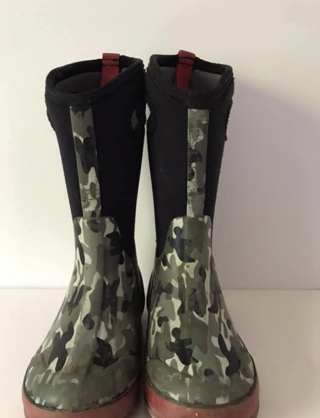 Bogs boots size 13 #freecycle 🎁 thumbnail