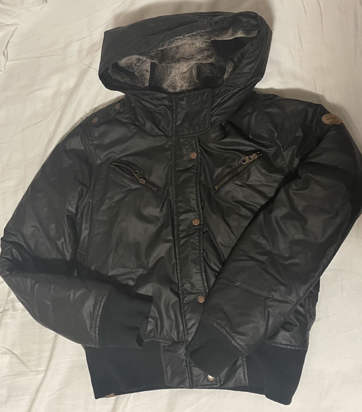 Bench Winter Jacket #freecycle thumbnail