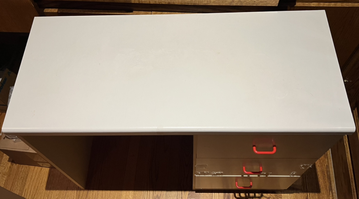 White Desk with 3 drawers - photo 2