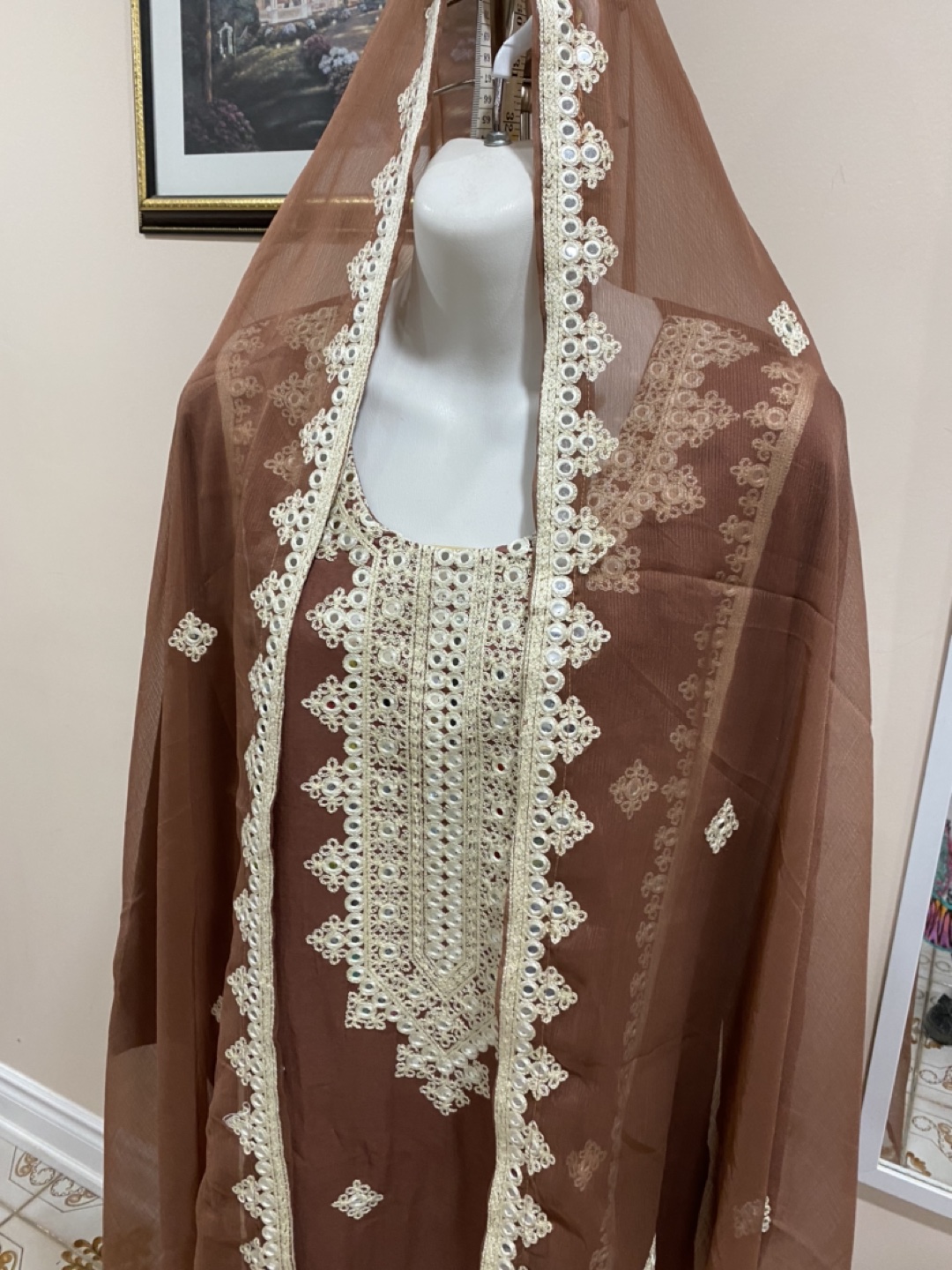 Medium size linen with chiffon duptta SOLD thumbnail