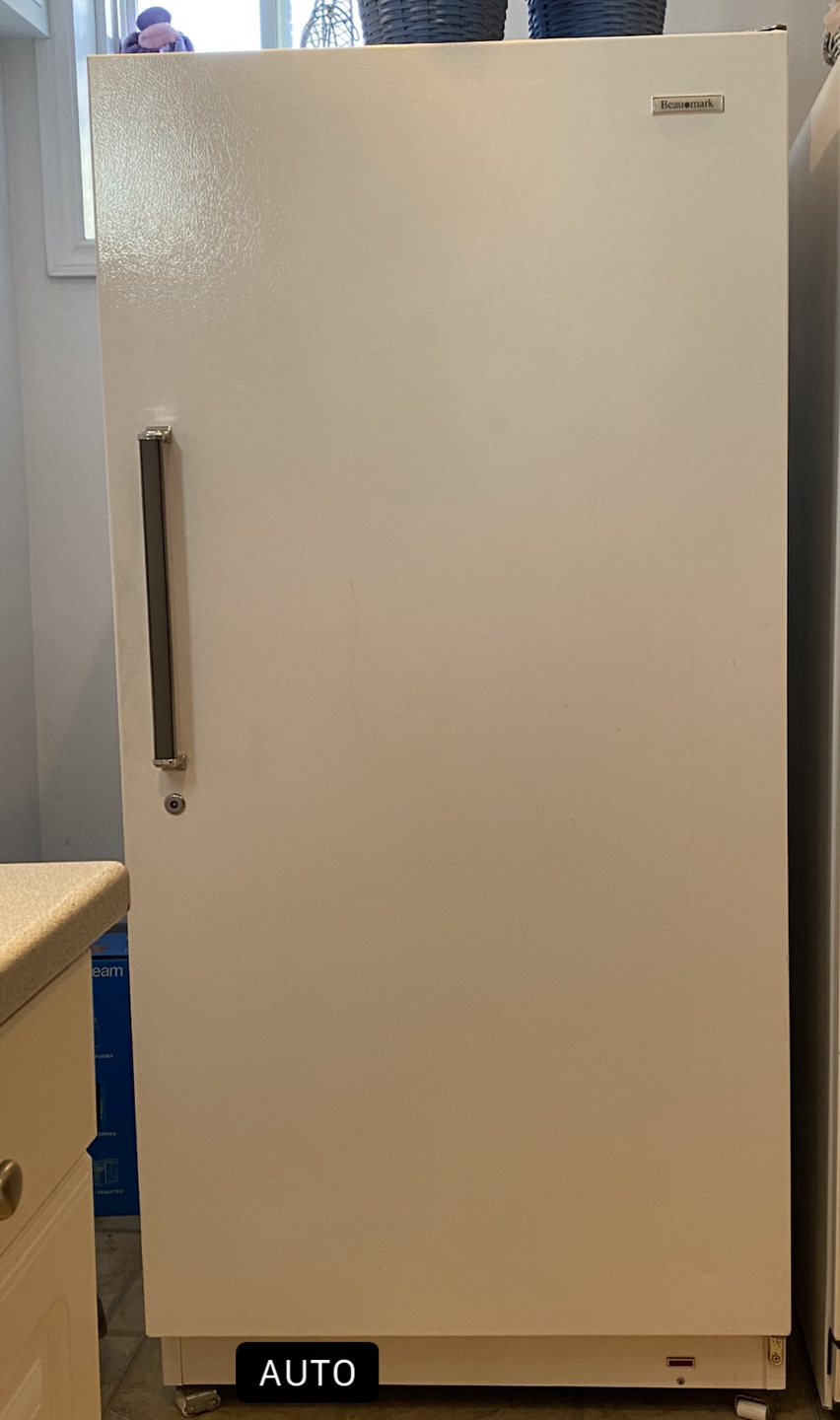 Beaumark Upright Freezer thumbnail