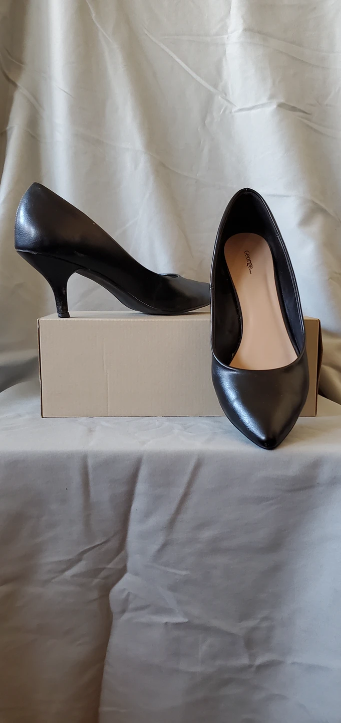 #freecycle woman shoes