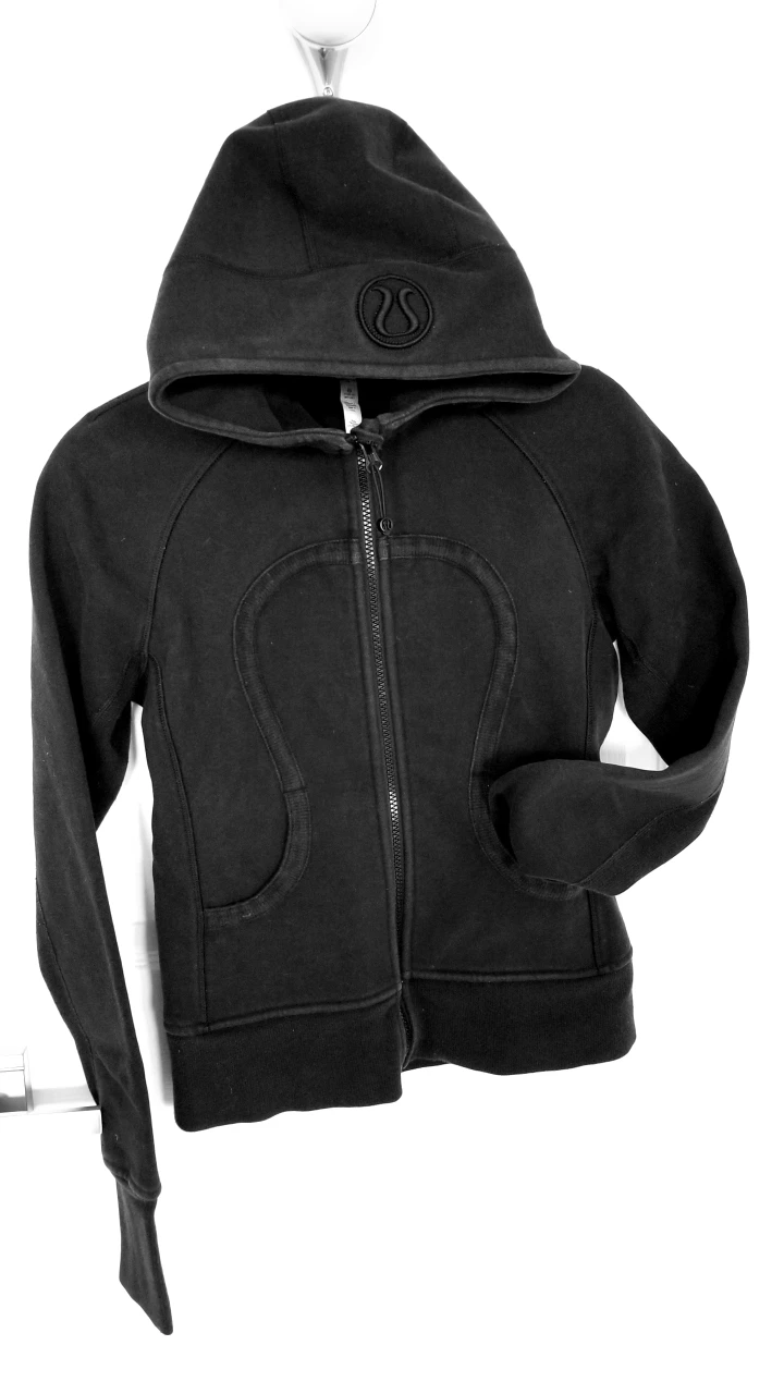 Lululemon hoodie thumbnail