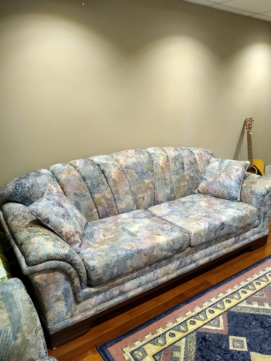 3 Seat Sofa & 2 Seat Sofa & 6 Pillows - photo 3