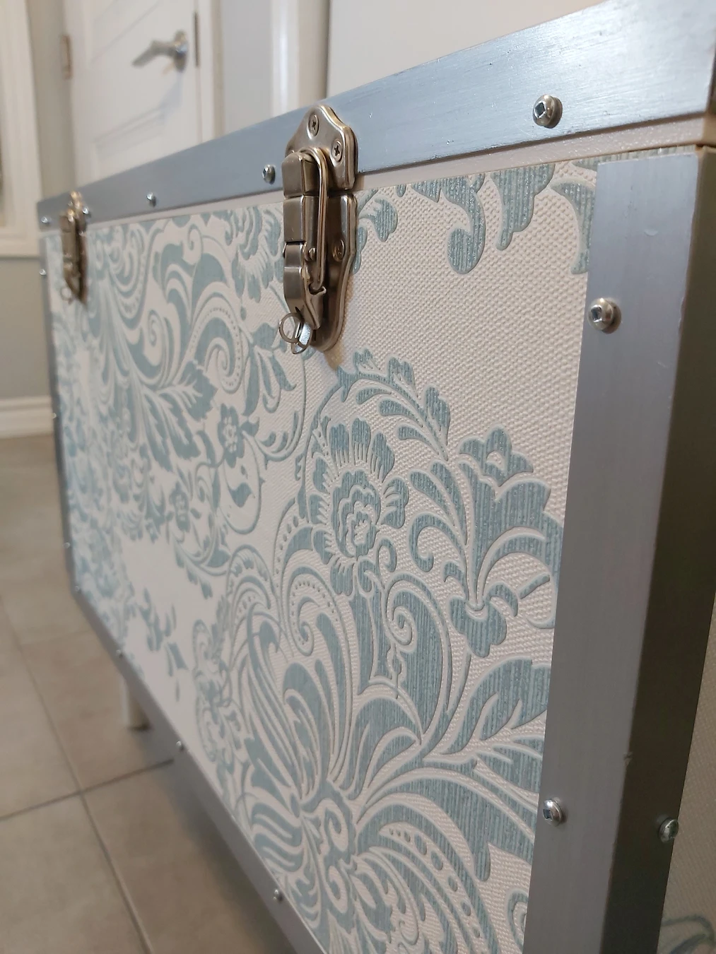Refinished Vintage Trunk - photo 3