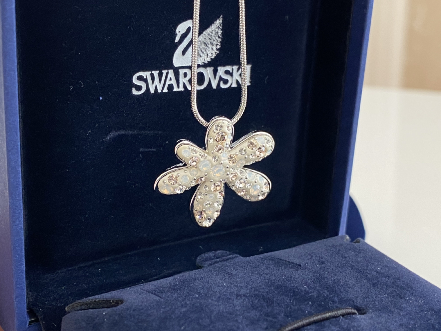 Swarovski - photo 2