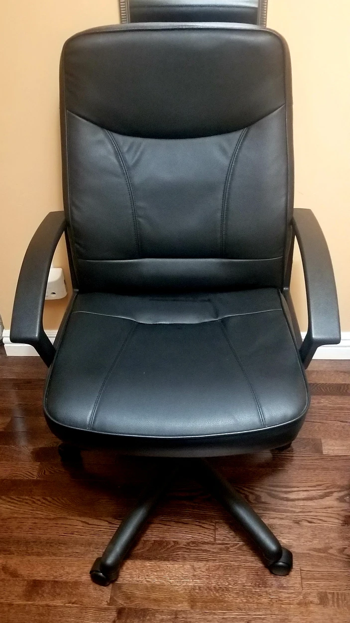 Leather office chair thumbnail