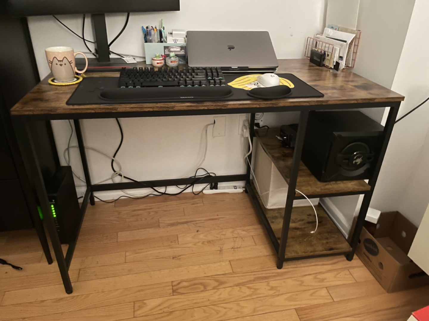 Desk with shelves - photo 3