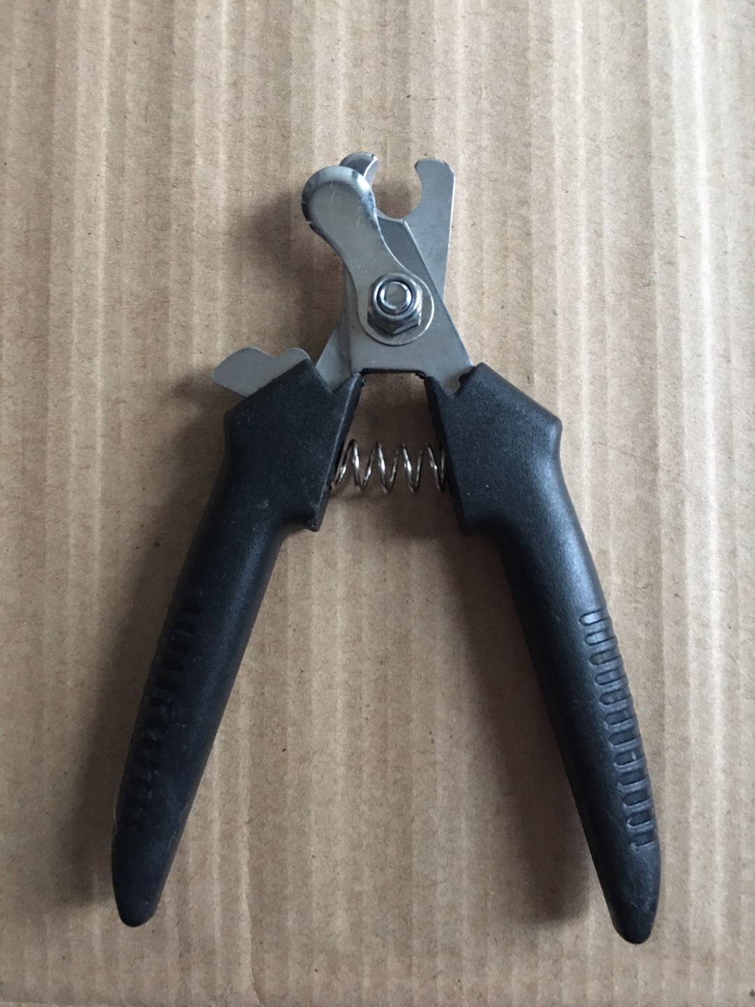 Pet Nail Clippers for Small Animals image indicator(2)