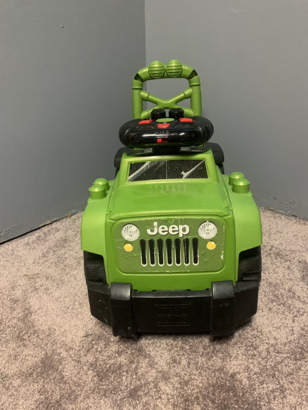 Jeep ride on car thumbnail